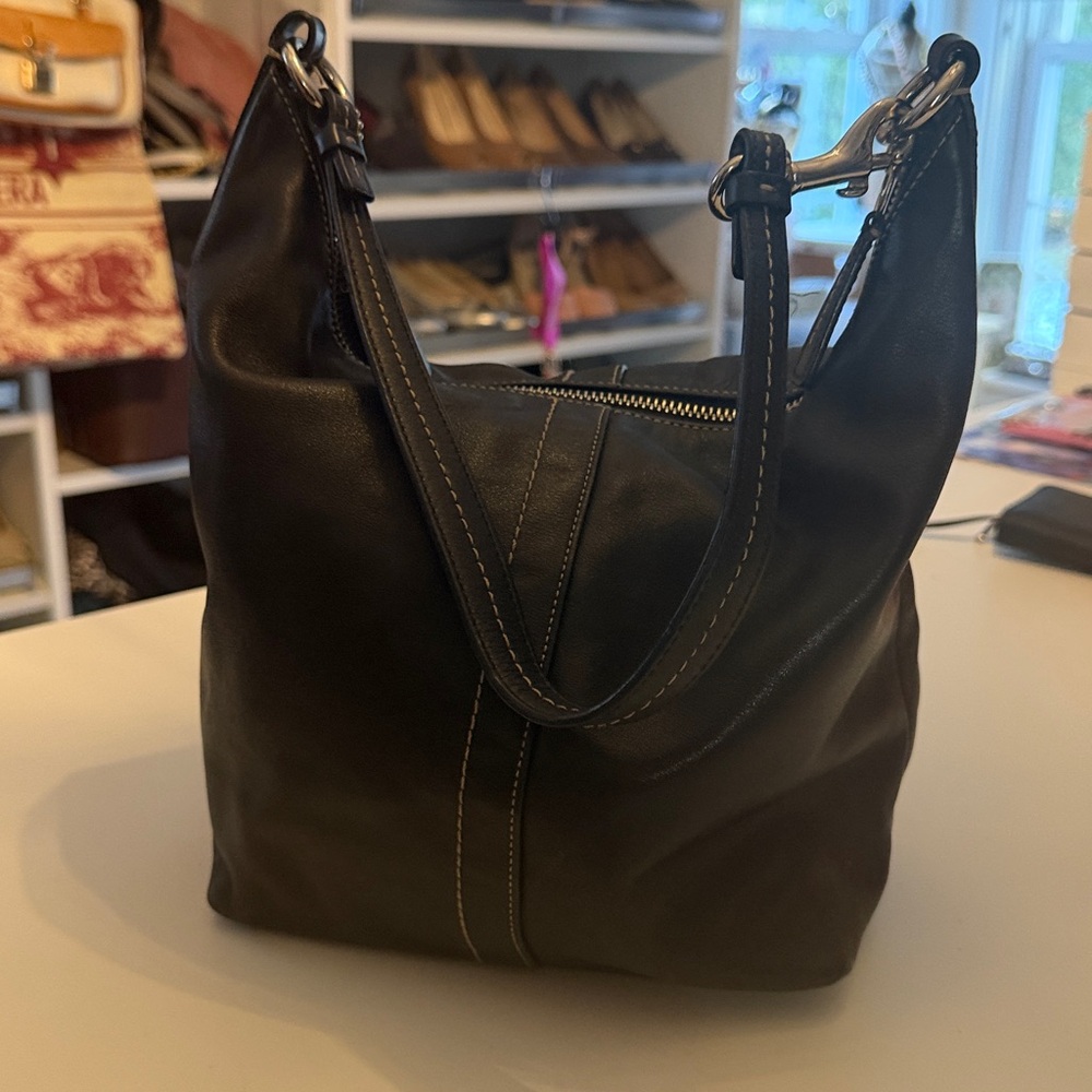 Coach Black Vintage Leather Hobo Bag - Picture 12 of 13